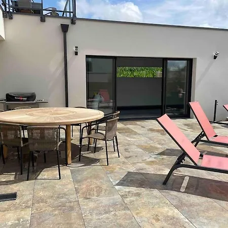 Villa Maison Contemporaine Avec Vue Mer, Piscine Interieure, Classee 5 Etoiles Locquirec